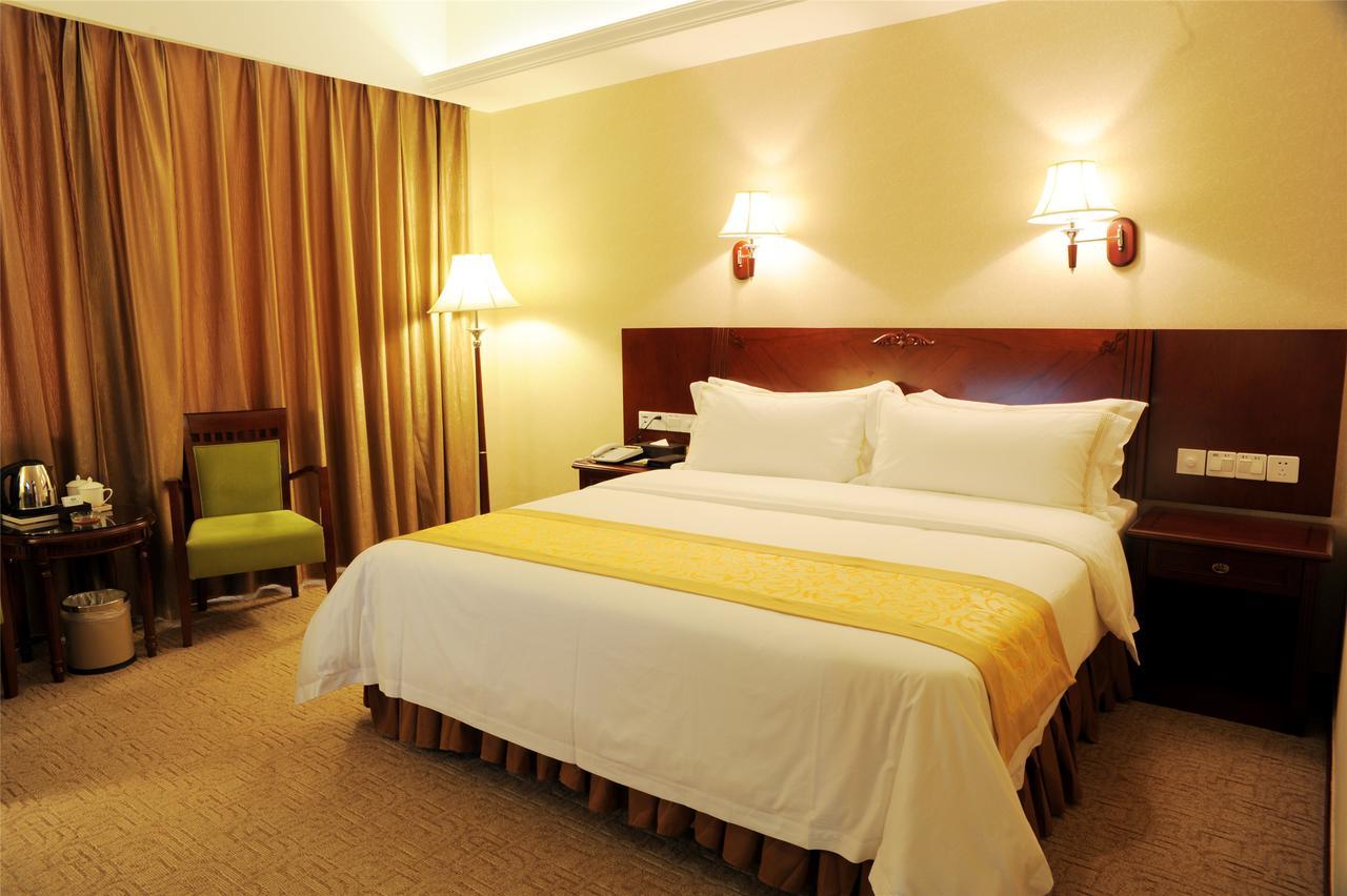 Vienna Hotel Ningbo Xiangshan Coach Terminal Esterno foto
