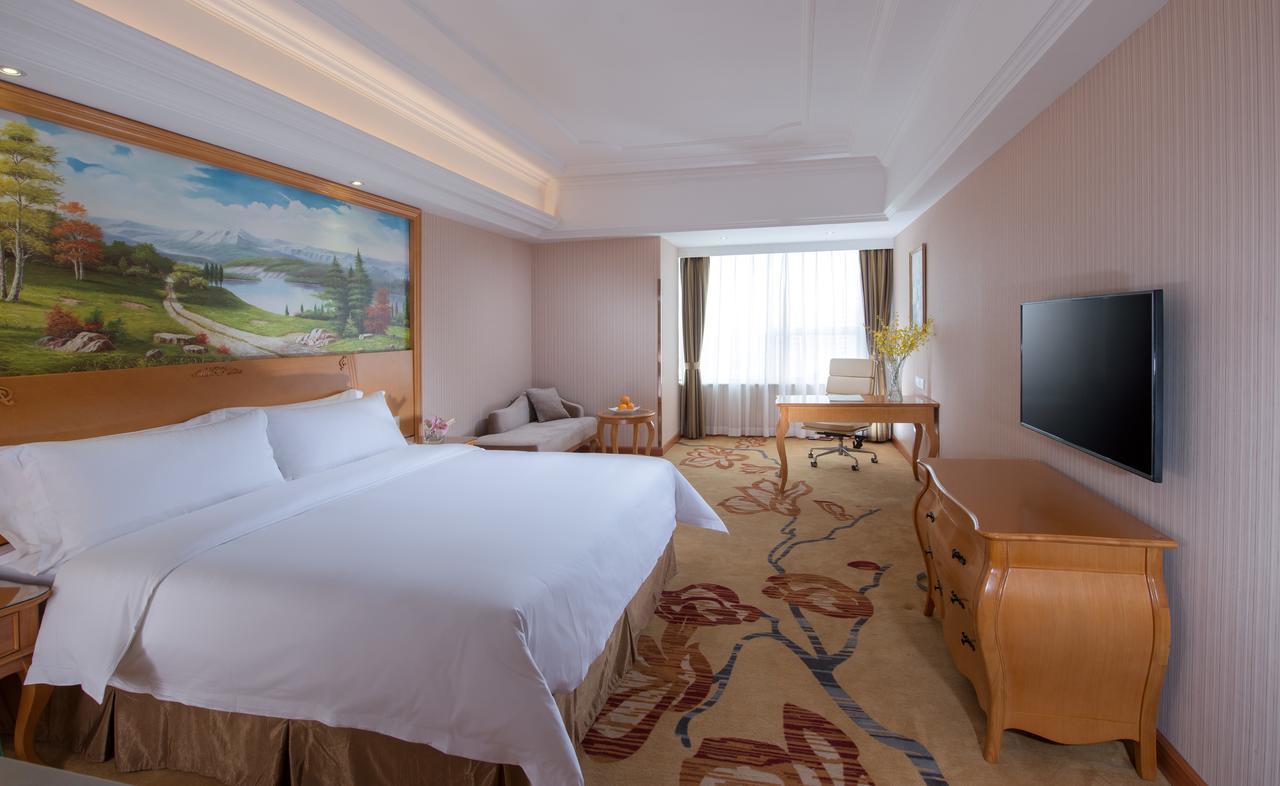 Vienna Hotel Ningbo Xiangshan Coach Terminal Esterno foto